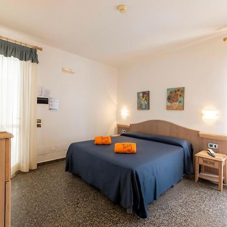 Hotel Thalas Club Torre dell'Orso Luaran gambar