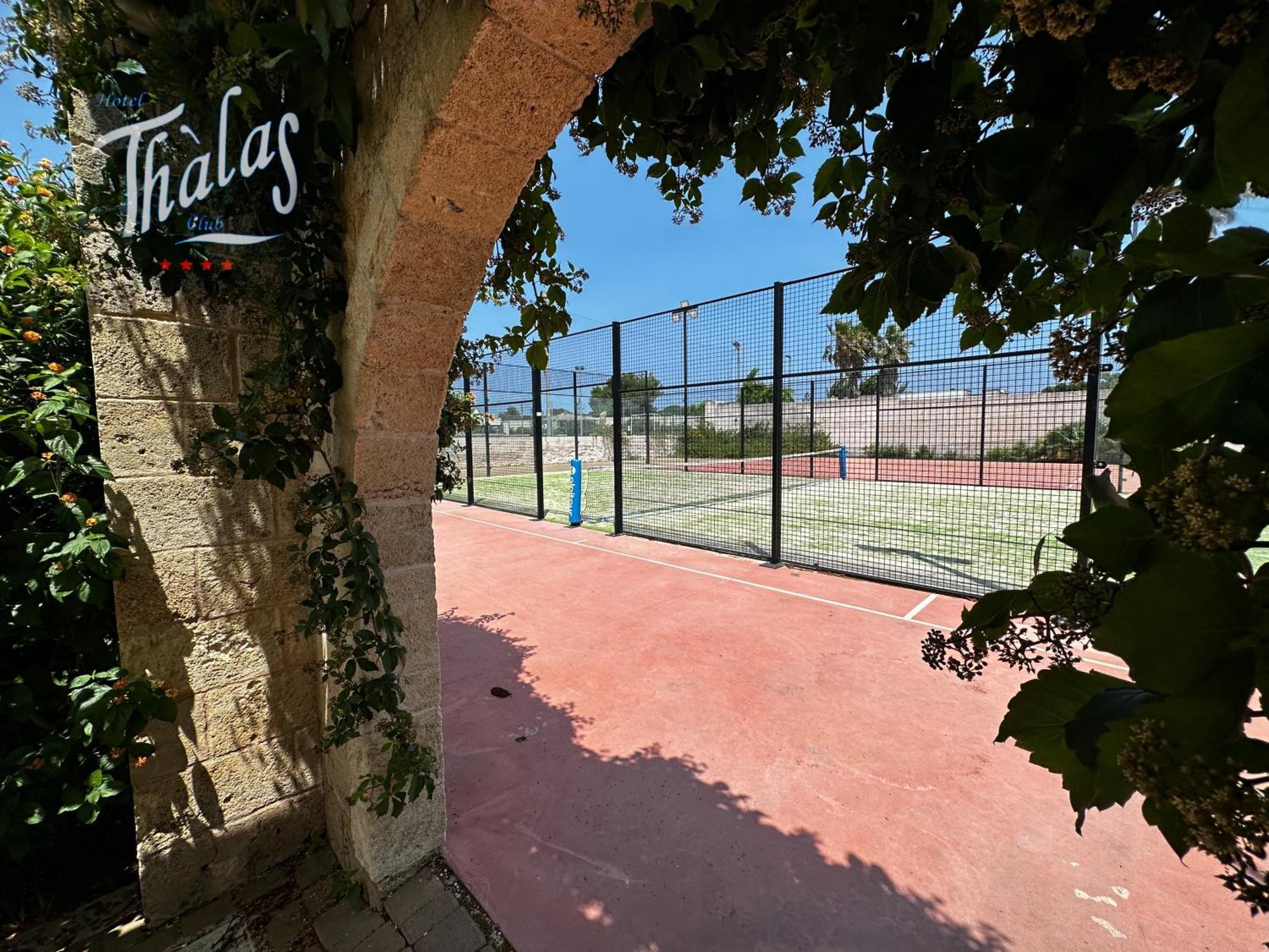 Hotel Thalas Club Torre dell'Orso Luaran gambar