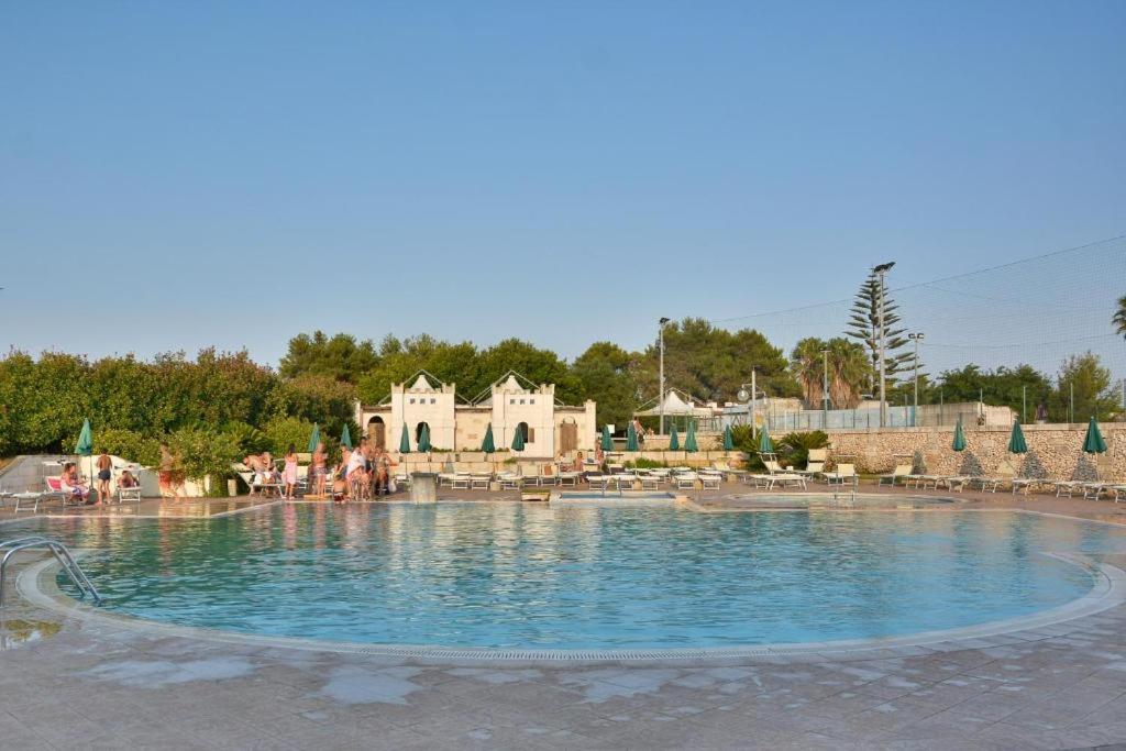 Hotel Thalas Club Torre dell'Orso Luaran gambar