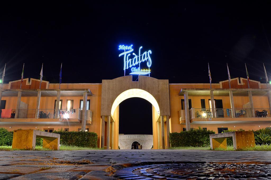 Hotel Thalas Club Torre dell'Orso Luaran gambar