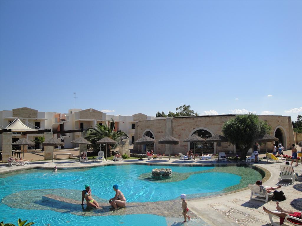 Hotel Thalas Club Torre dell'Orso Luaran gambar